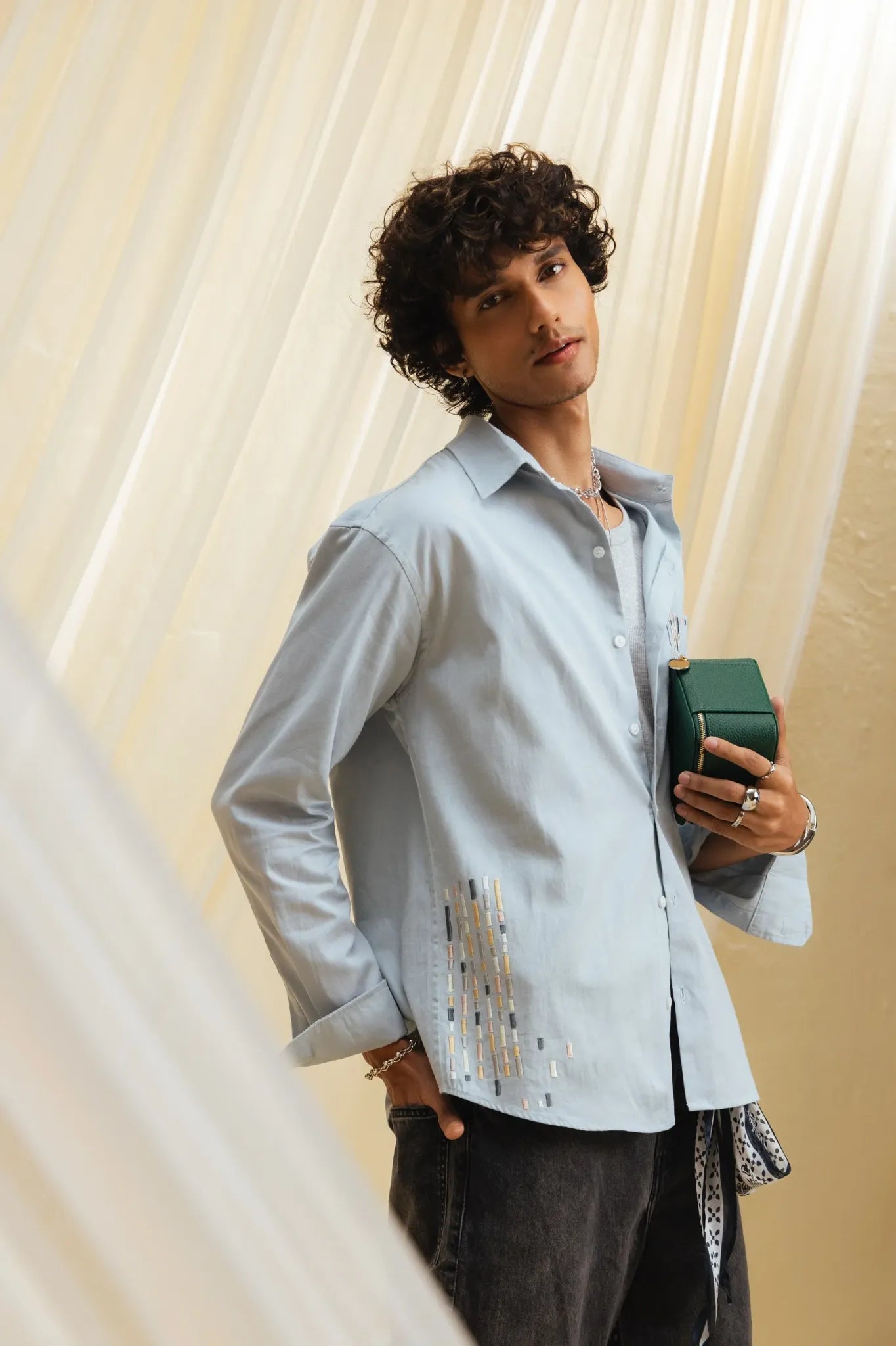 The Modern Outlook Shirt (Blue)