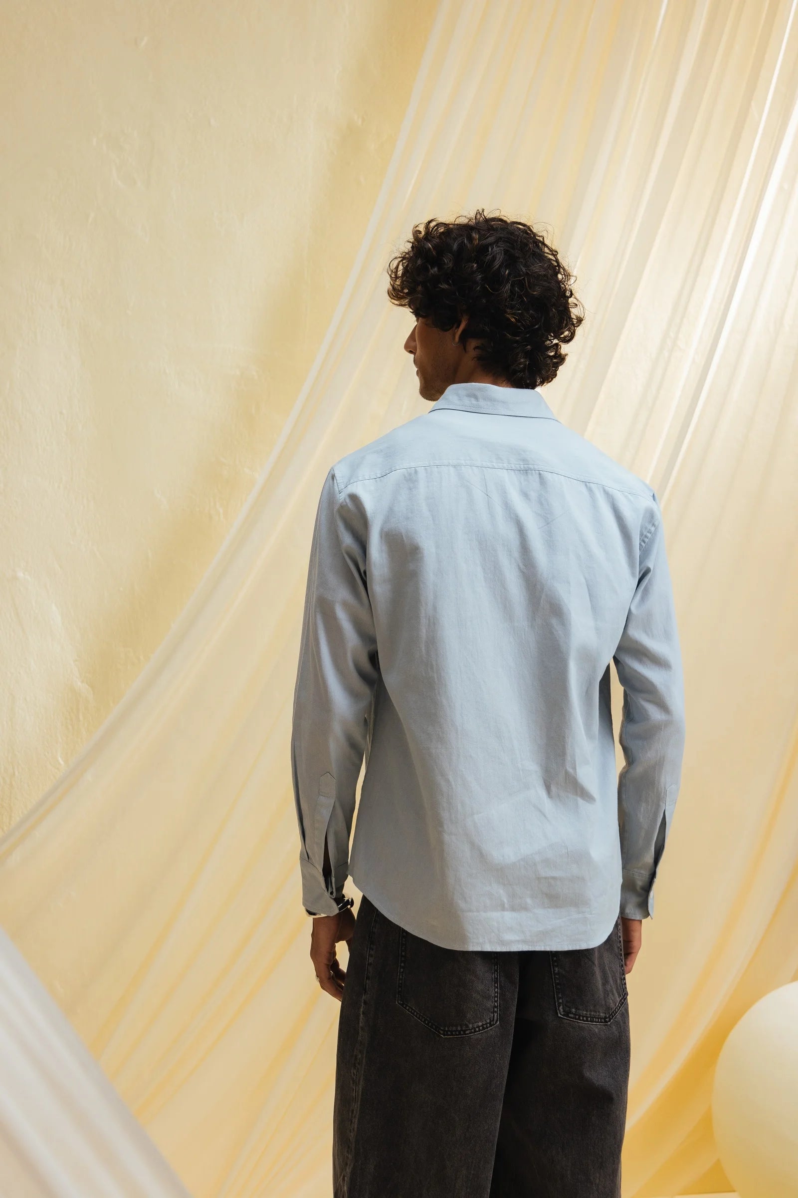 The Modern Outlook Shirt (Blue)