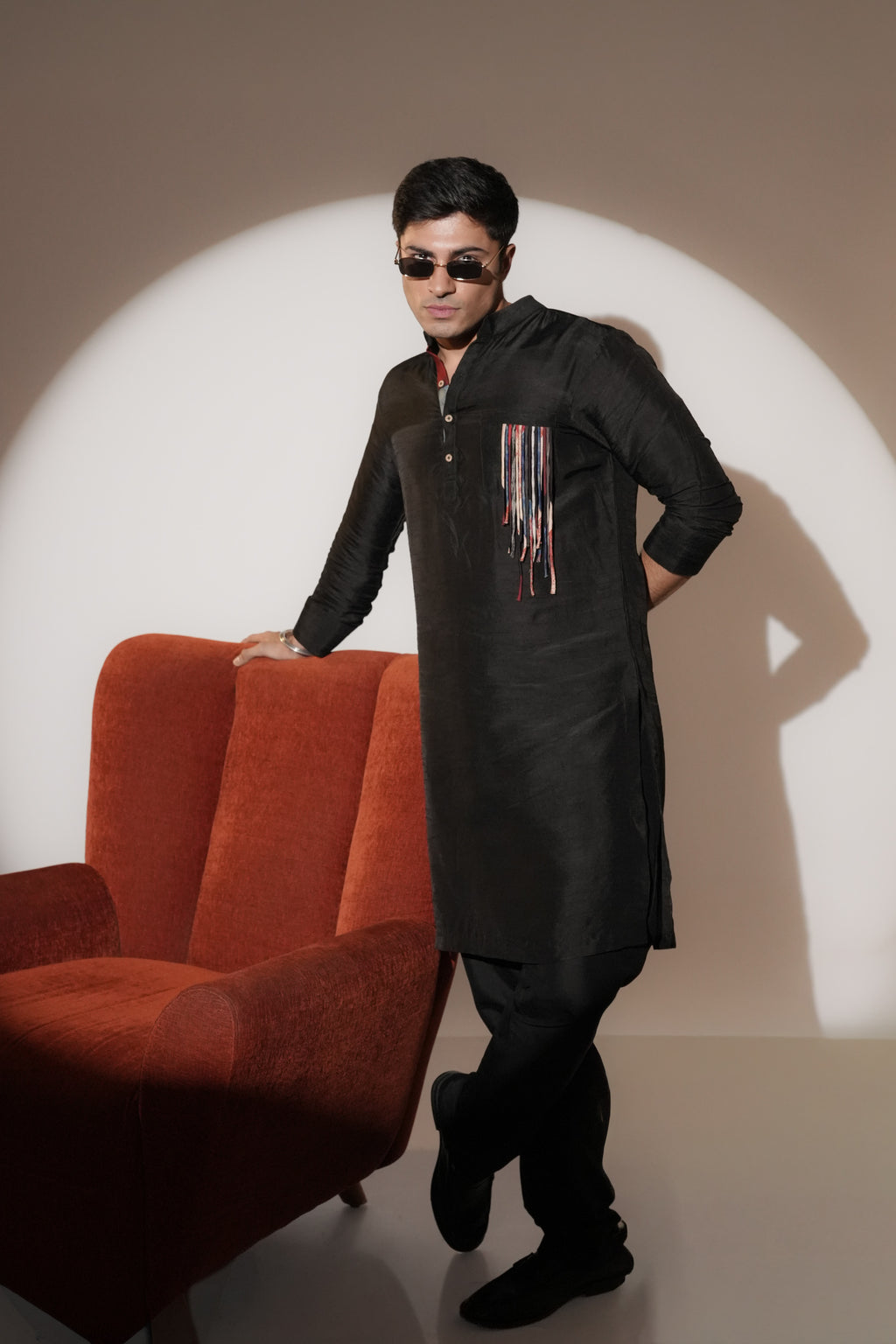 Black Linear Set