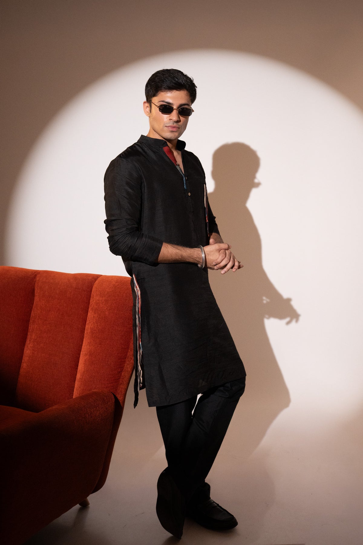 Black Linear Set