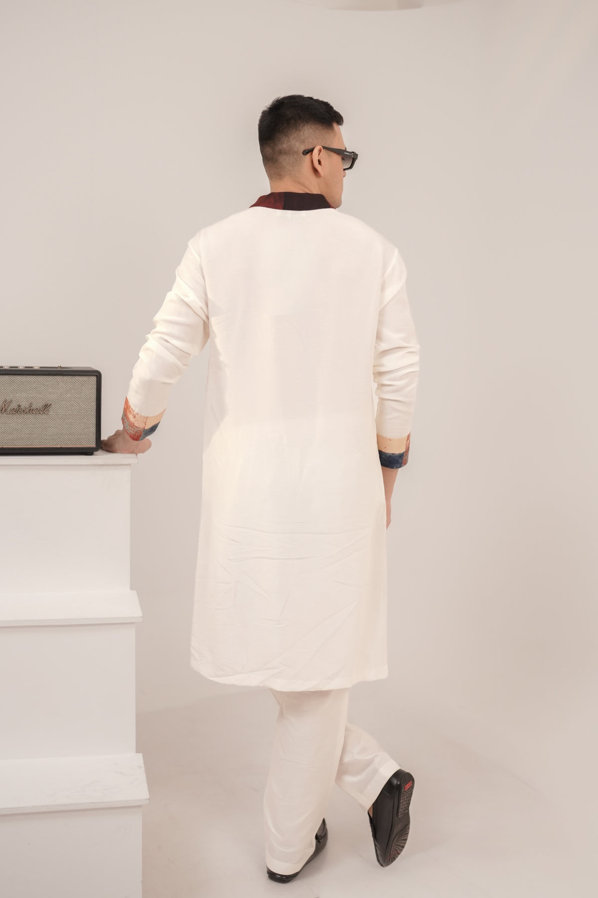 Ivory Contrast Set