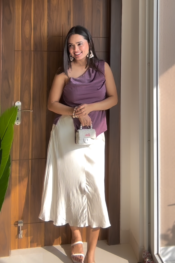 Aniesha in Our The Satin Sway Set - vanshika&sakshi
