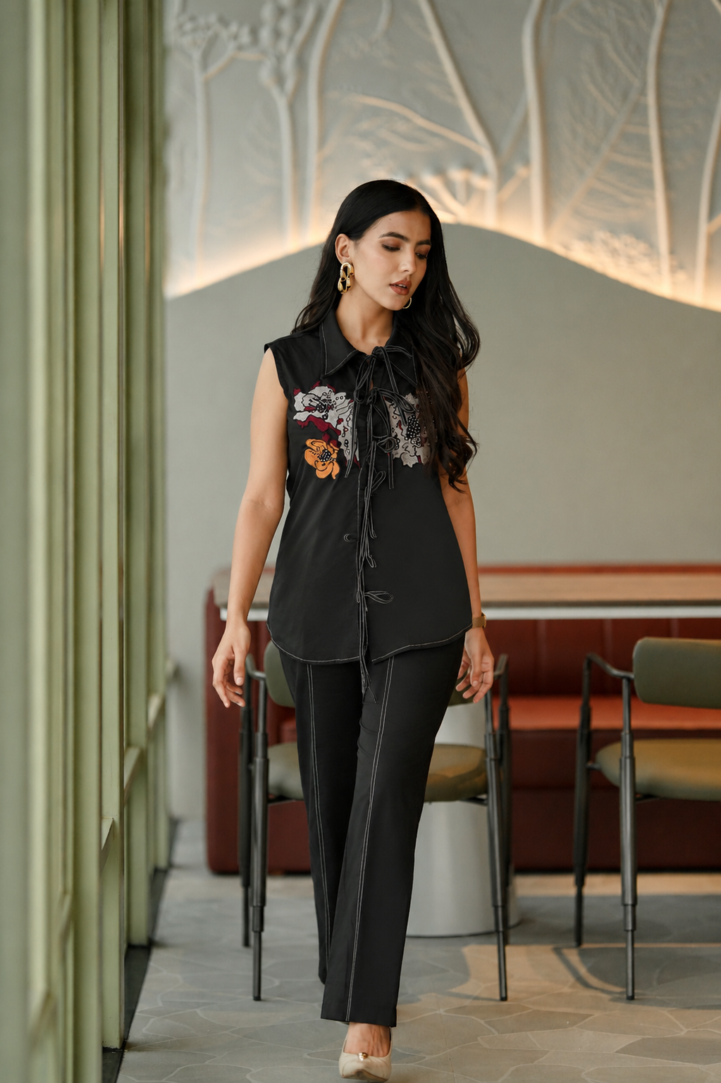 Knotted Floral Set (Black) - vanshika&sakshi